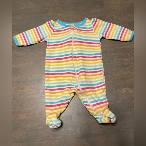 🩷 Bundle • Infant Girls Zipper Sleepers | Size: 0-3 months - Picture 5 of 9